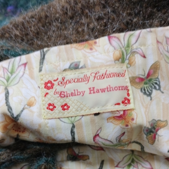 Specially Fashioned By Shelby Hawthorne Green and Brown Wool Shoulder Bag - Picture 6 of 6